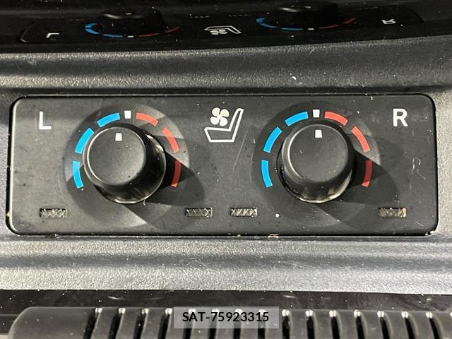 Toyota ALPHARD 2023-02 8812257-7