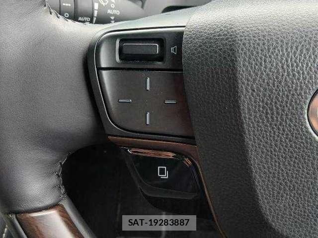 Toyota ALPHARD 2025-08 8812274-12
