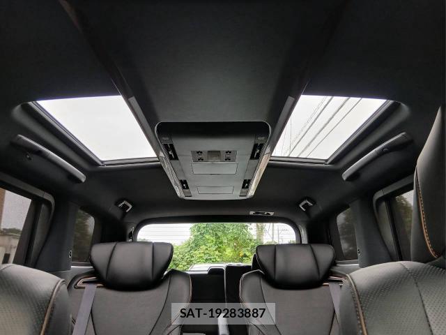 Toyota ALPHARD 2025-08 8812274-18