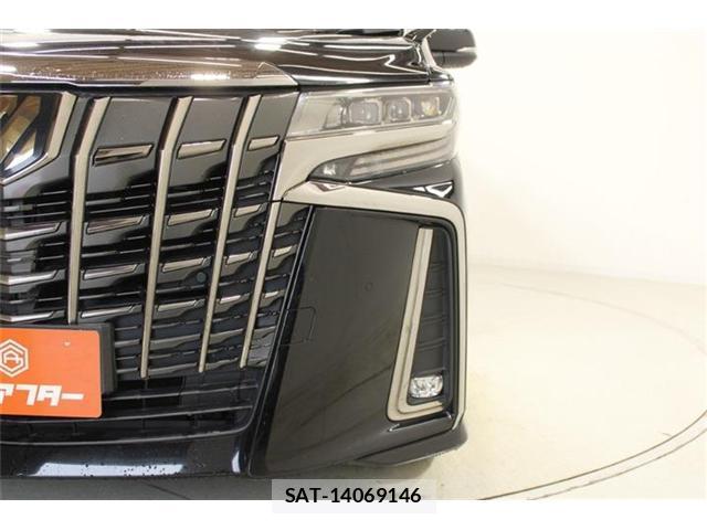 Toyota ALPHARD 2021-07 8812294-13