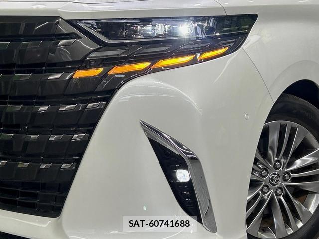 Toyota ALPHARD 2024-01 8812692-12