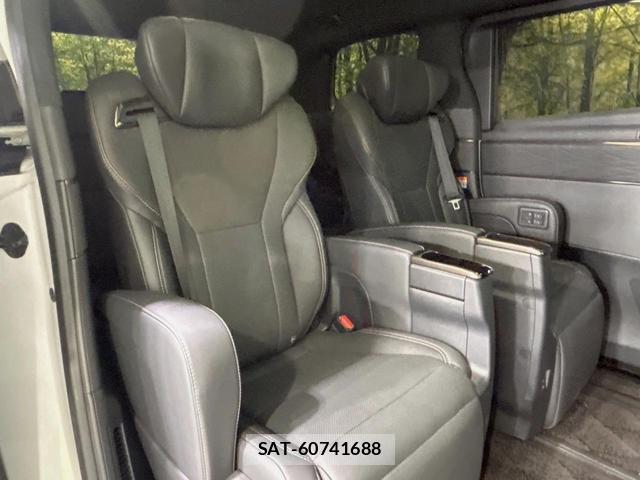 Toyota ALPHARD 2024-01 8812692-8