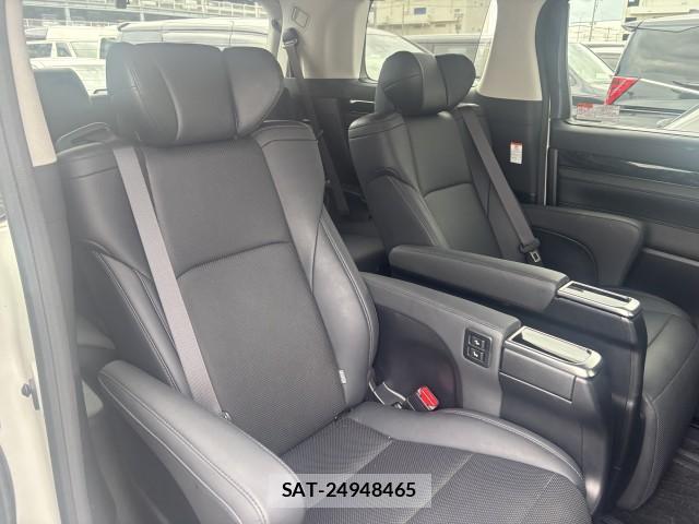 Toyota ALPHARD 2019-12 8812699-6