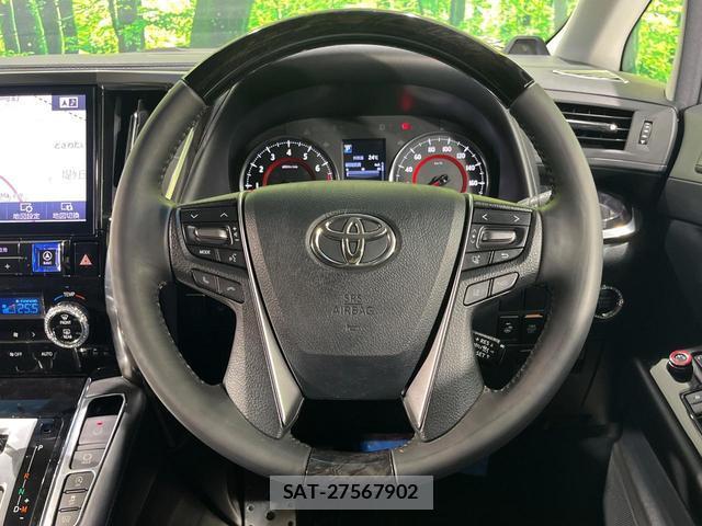 Toyota ALPHARD 2018-04 8812767-10