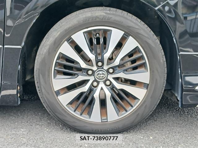 Toyota ALPHARD 2019-04 8812817-17