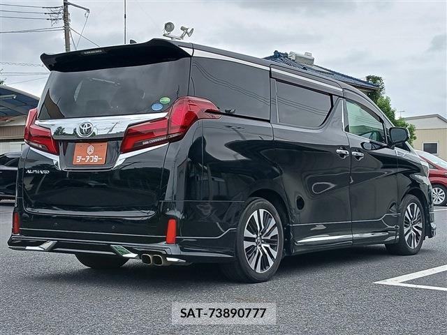 Toyota ALPHARD 2019-04 8812817-4