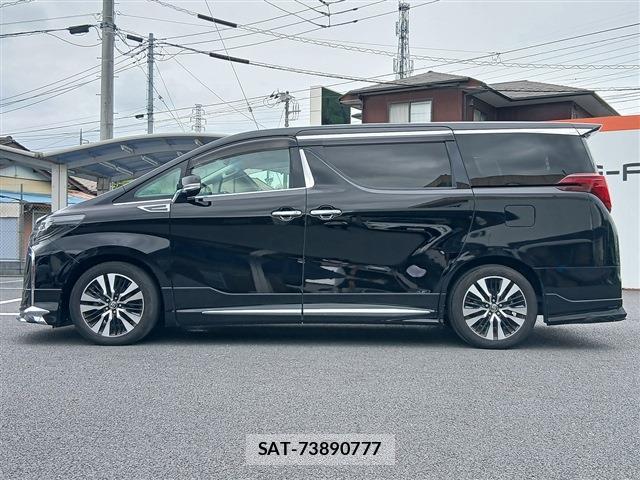 Toyota ALPHARD 2019-04 8812817-7