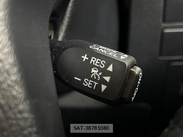 Toyota ALPHARD 2016-11 8812881-4