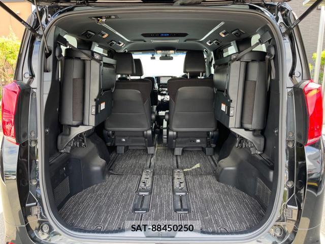 Toyota ALPHARD 2020-07 8812895-11