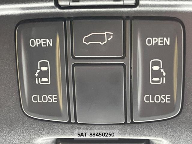 Toyota ALPHARD 2020-07 8812895-6