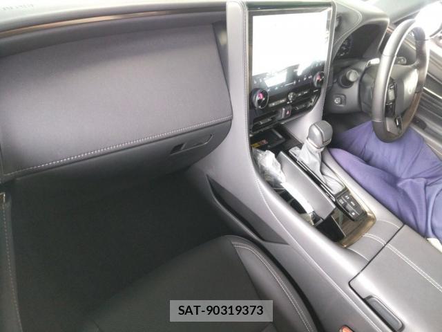 Toyota ALPHARD 2024-11 8813046-2