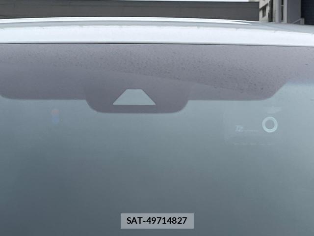 Toyota ALPHARD 2022-10 8813197-2