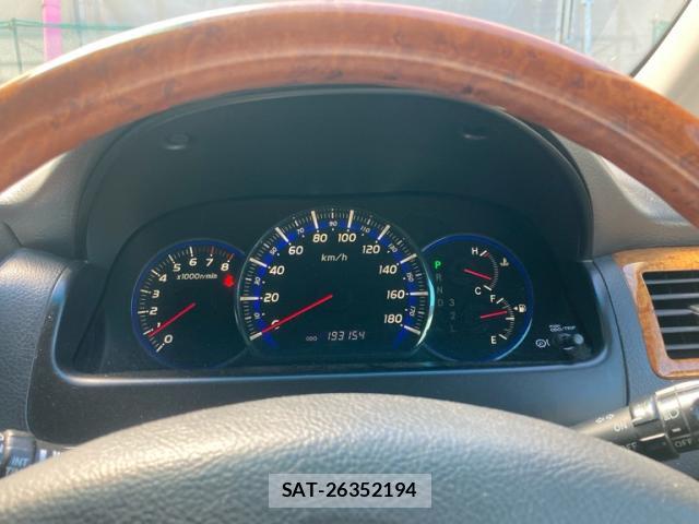 Toyota ALPHARD 2008-04 8813361-19