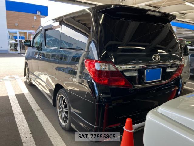 Toyota ALPHARD 2014-09 8813415-13