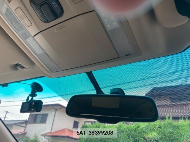 Toyota ALPHARD 2009-02 8813515-15