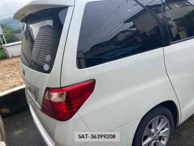 Toyota ALPHARD 2009-02 8813515-2