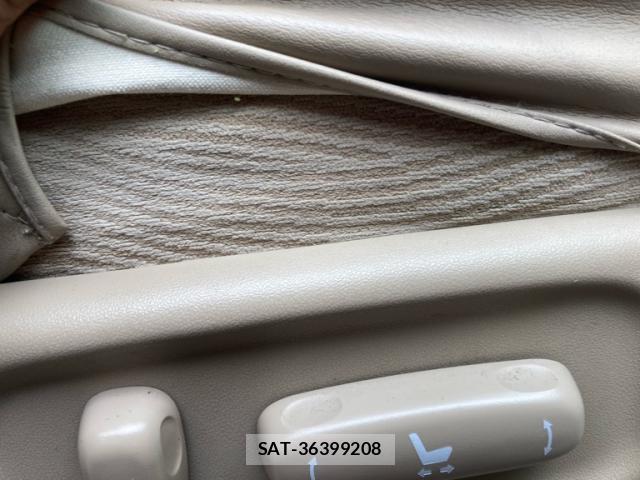 Toyota ALPHARD 2009-02 8813515-5