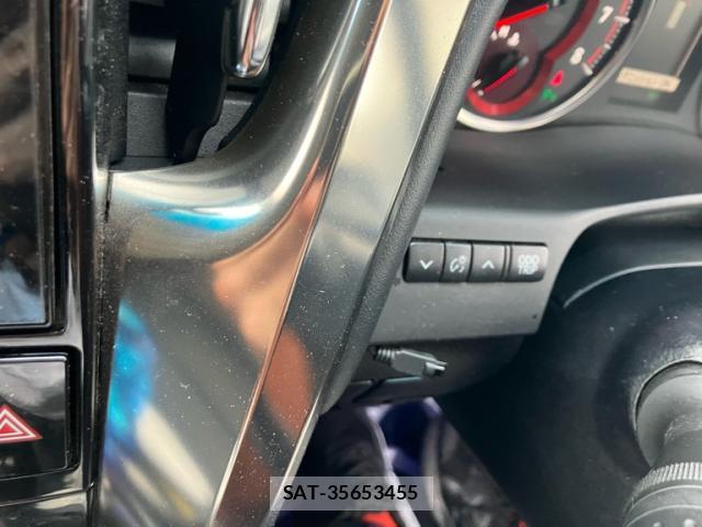 Toyota ALPHARD 2019-10 8813560-19