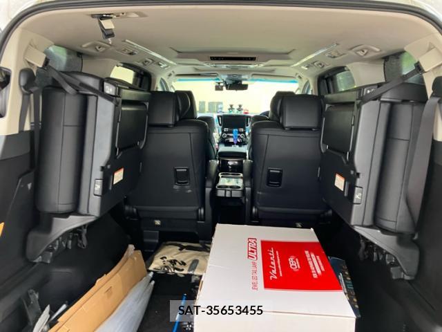 Toyota ALPHARD 2019-10 8813560-7