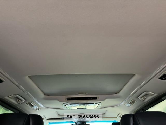 Toyota ALPHARD 2019-10 8813560-8