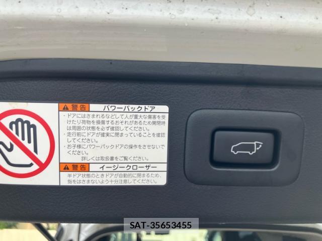 Toyota ALPHARD 2019-10 8813560-9