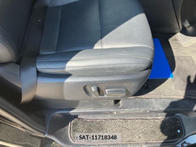 Toyota ALPHARD 2022-12 8813751-11