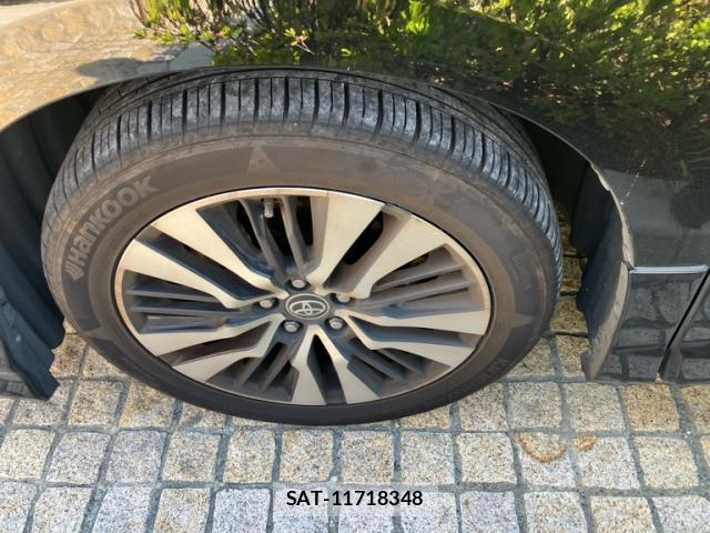Toyota ALPHARD 2022-12 8813751-6
