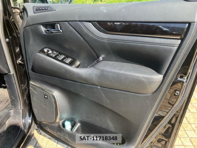 Toyota ALPHARD 2022-12 8813751-9