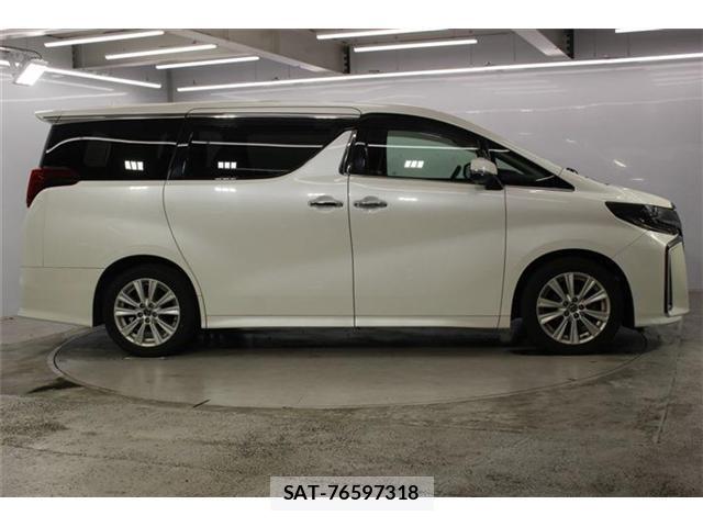 Toyota ALPHARD 2018-10 8814318-3