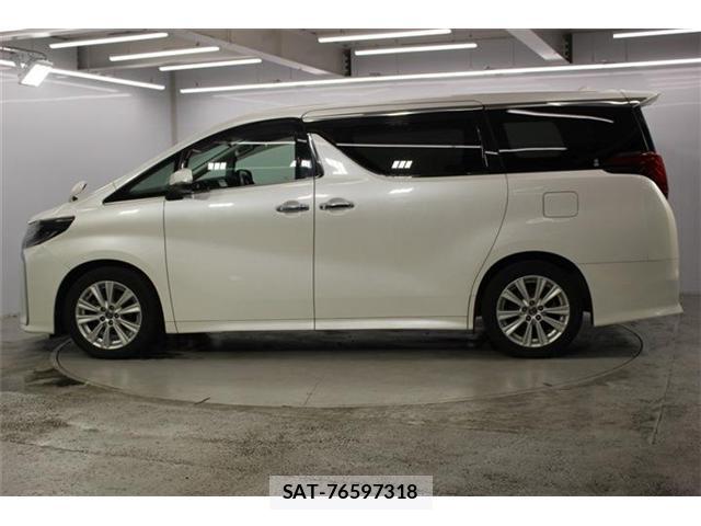 Toyota ALPHARD 2018-10 8814318-7