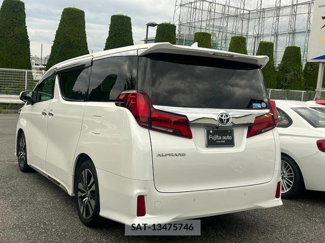 Toyota ALPHARD 2019-04 8814578-18