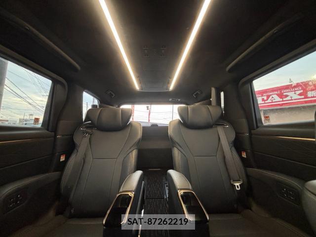 Toyota ALPHARD 2024-06 8815173-18