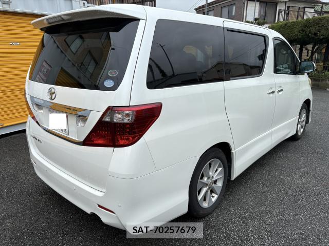 Toyota ALPHARD 2009-08 8815432-13