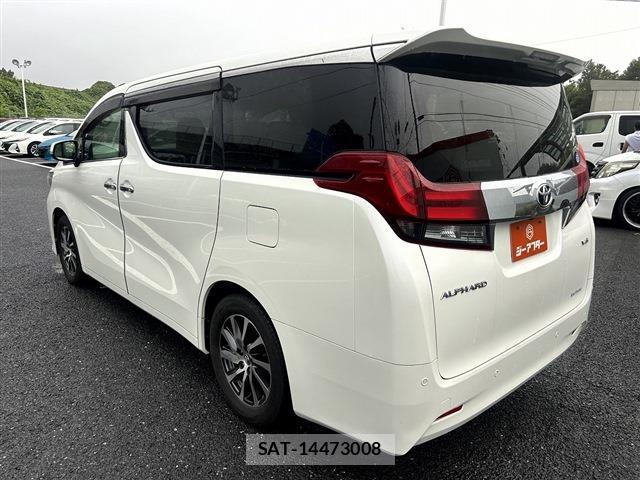 Toyota ALPHARD 2016-09 8815441-11