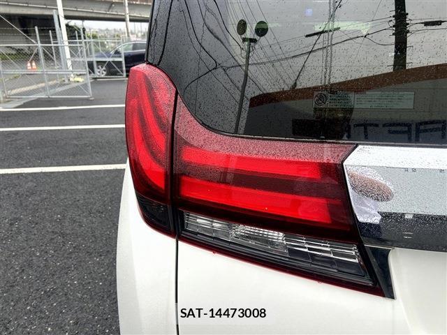 Toyota ALPHARD 2016-09 8815441-19
