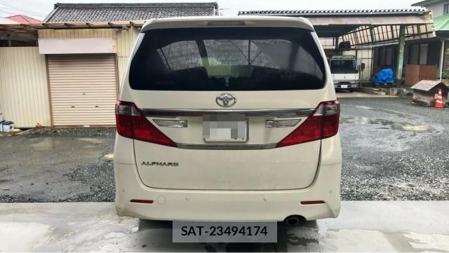 Toyota ALPHARD 2013-10 8815485-1