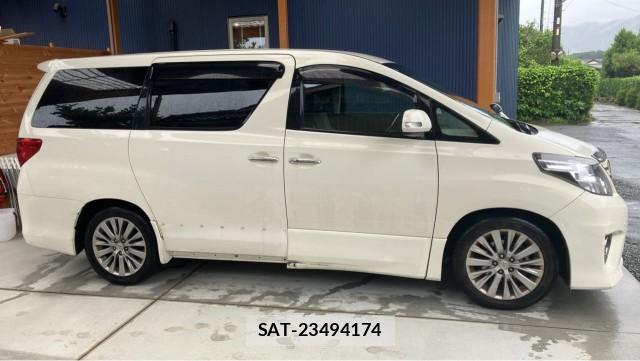 Toyota ALPHARD 2013-10 8815485-3