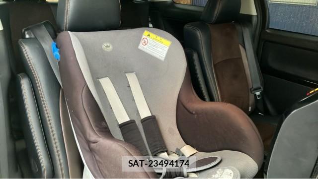 Toyota ALPHARD 2013-10 8815485-6