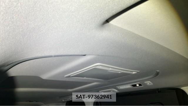Toyota ALPHARD 2023-04 8815487-15