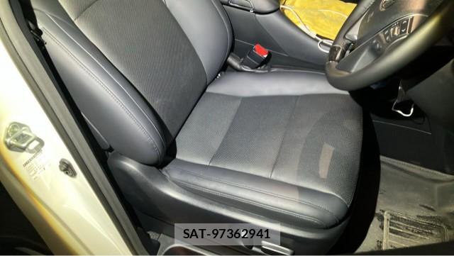 Toyota ALPHARD 2023-04 8815487-5