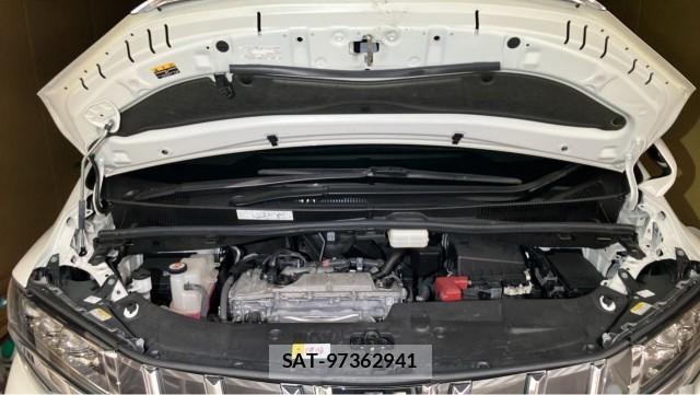 Toyota ALPHARD 2023-04 8815487-7