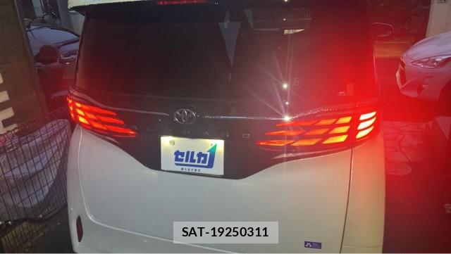 Toyota ALPHARD 2025-09 8815500-1