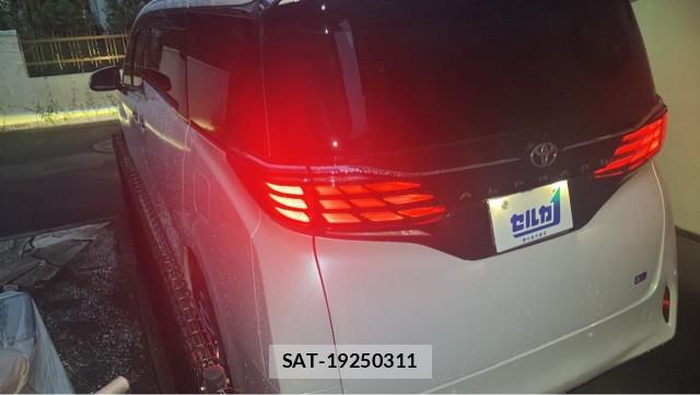 Toyota ALPHARD 2025-09 8815500-13