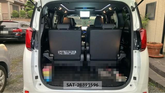Toyota ALPHARD 2021-09 8815516-17