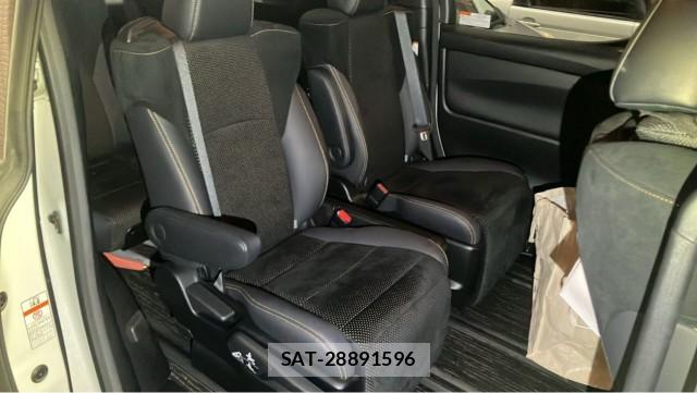 Toyota ALPHARD 2021-09 8815516-6