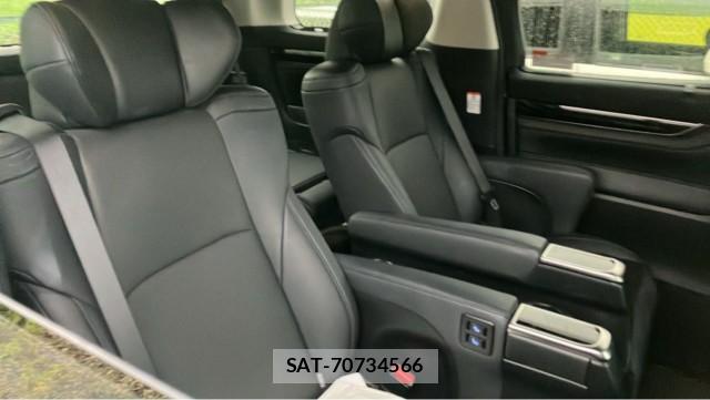 Toyota ALPHARD 2021-10 8815562-6