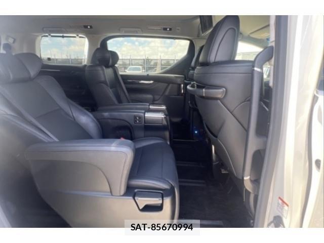 Toyota ALPHARD 2019-07 8815617-7