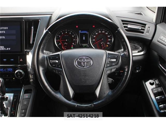 Toyota ALPHARD 2019-11 8815667-16