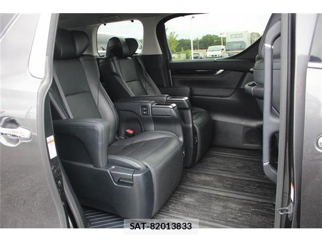 Toyota ALPHARD 2015-08 8815686-17