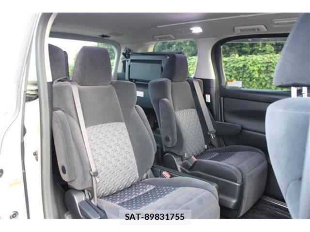 Toyota ALPHARD 2020-08 8815750-15